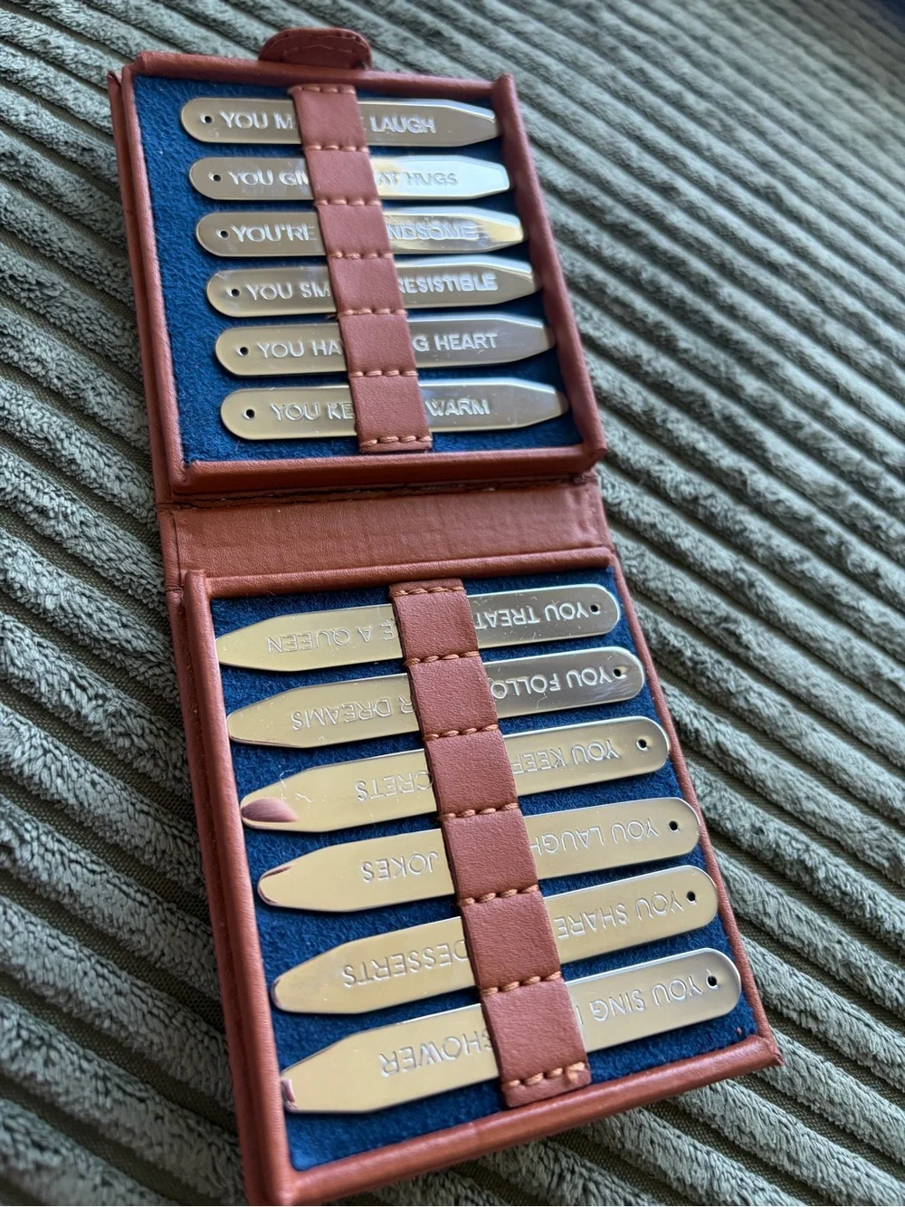Halcyon Days Men’s Leather Inspirational Collar Tabs Set with Embossed Logo NWOT